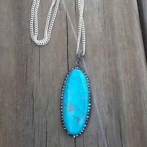 Long chain fashion necklace